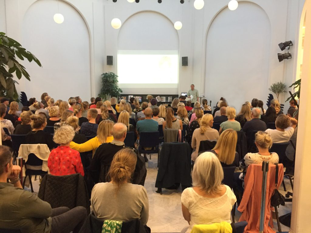 Low arousal foredrag på Tårnby Bibliotek